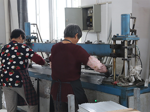 不銹鋼復(fù)合管護(hù)欄